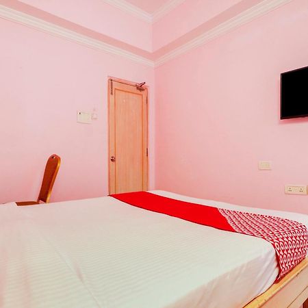Super Collection O 77115 Vaishnavi Palace حيدر أباد المظهر الخارجي الصورة