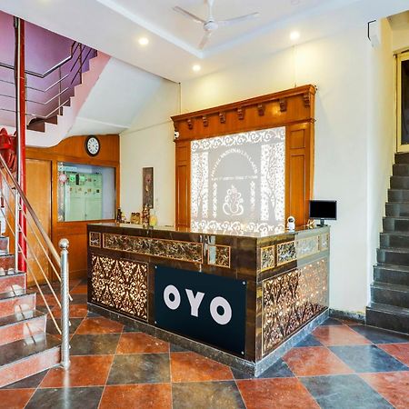 Super Collection O 77115 Vaishnavi Palace حيدر أباد المظهر الخارجي الصورة